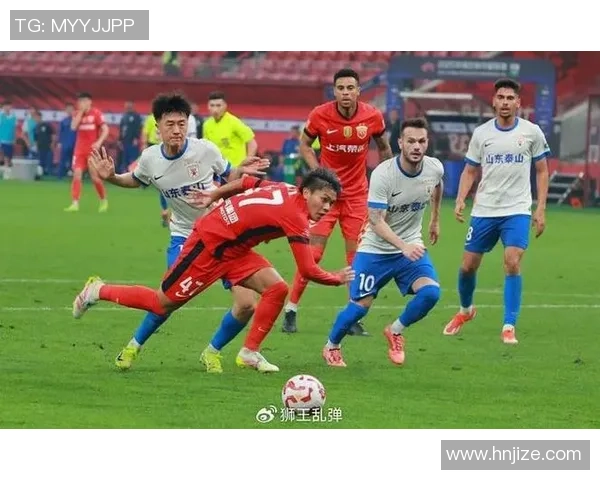 历史国足球星闪耀赛场风云引领传奇崛起之路